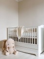 Eleganckie łóżeczko dla noworodka 70x140 z szufladą ROYAL timeless white białe - Bellamy - Zdjęcie 13